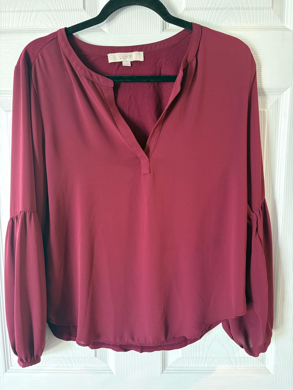 LOFT Women's Split V-Neck Blouse in Wine Size Extra Small